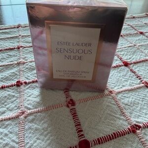 Estee Lauder Sensuous Nude Eau de Parfum Spray